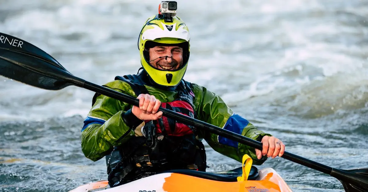 Choosing the Right Paddle for Your Kayak Adventure