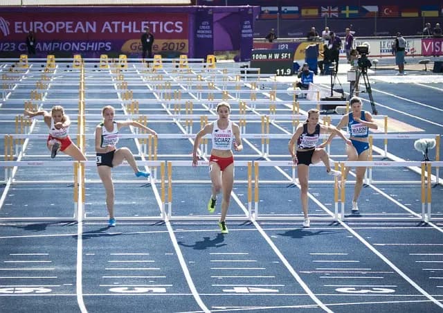Understanding the Benefits of Smart Sports Gear for Athletes