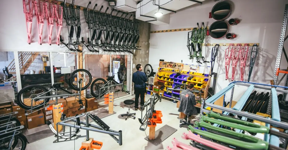 Ultimate Guide to Choosing Bicycle Accessories for Every Cyclist