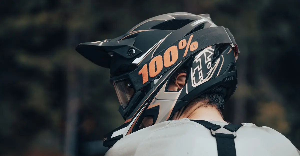 Top 5 Cycling Helmets for Safety and Comfort