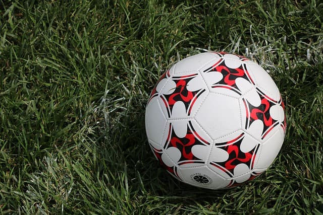 How to Choose the Best Sports Gear for Your Activities