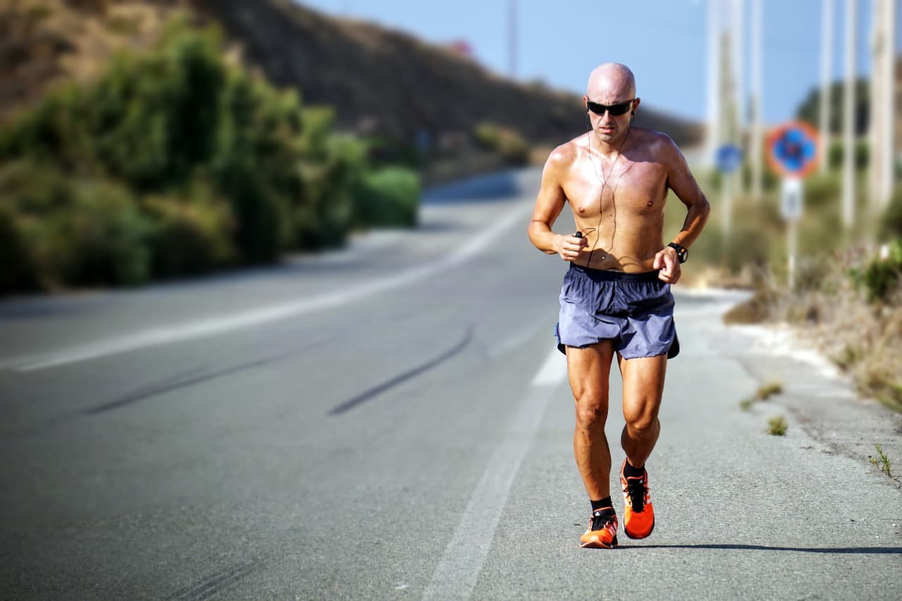 Understanding the Key Features of Performance Sports Gear